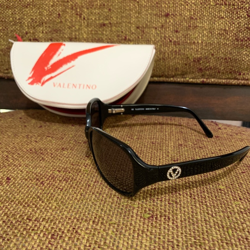 Valentino sunglasses